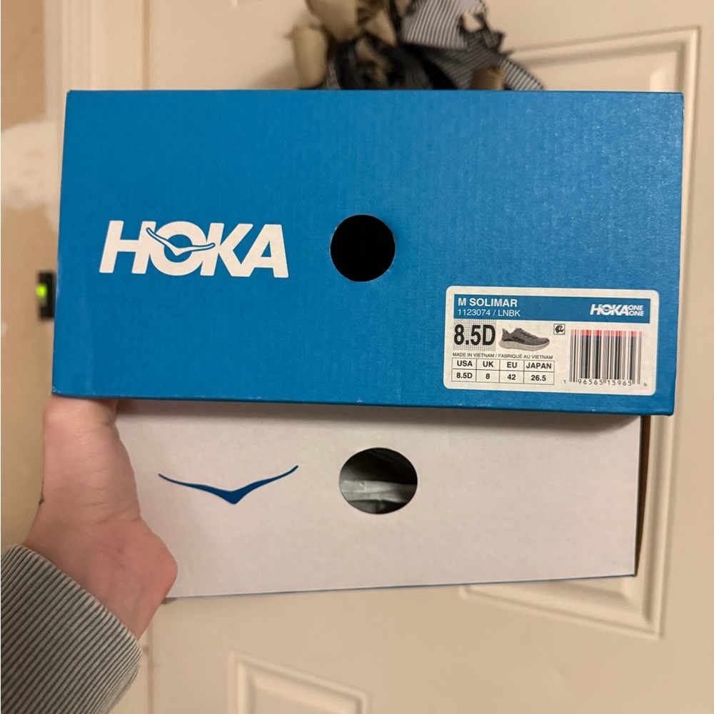 Men’s Hokas
